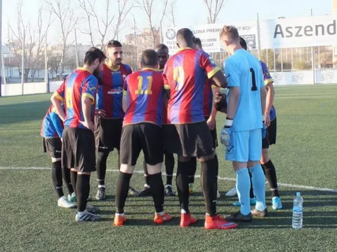 Thua thảm Barca B, đội bóng hạng 2 TBN có nguy cơ tan rã