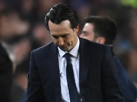 Thua thảm Barca, HLV Unai Emery trách móc trọng tài
