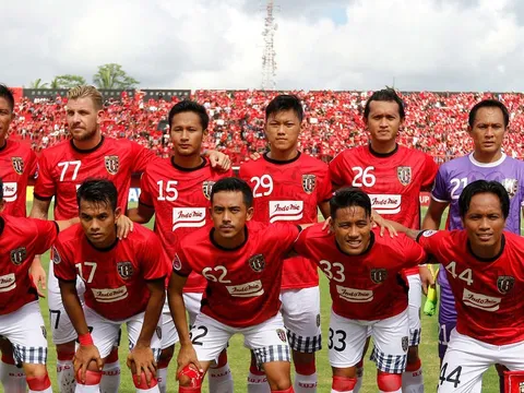 Thủng lưới 3 bàn trong 10 phút, FLC Thanh Hóa thua ngược trên đất Indonesia