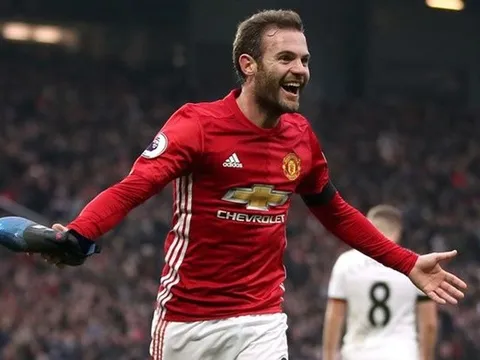 TIẾT LỘ: Lý do Juan Mata ném giày ăn mừng