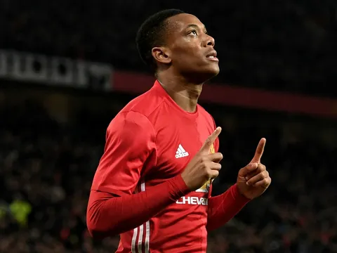 Tiêu điểm chuyển nhượng châu Âu: PSG 'giải cứu' Martial, Man City chi 55 triệu bảng săn trung vệ