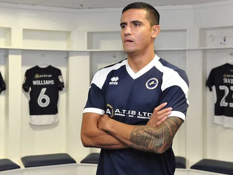 Tim Cahill cực kì phong độ trong ngày quay lại nước Anh