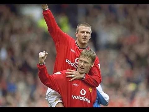 Tìm đâu thấy chân chuyền siêu đẳng như David Beckham?