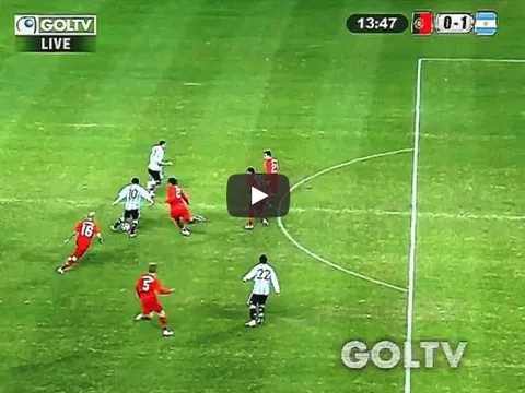 Top 10 pha kiến tạo đẹp như mơ của Lionel Messi