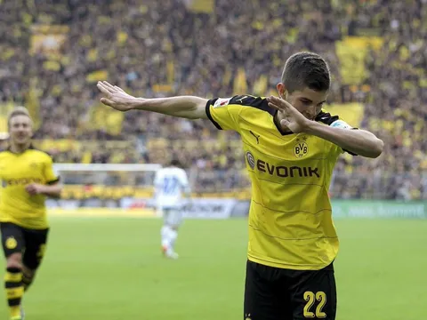 Top 5 bàn thắng đẹp nhất vòng 24 Bundesliga