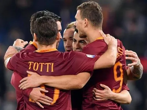 Totti ghi bàn, Derby thành Rome tại bán kết Coppa Italia