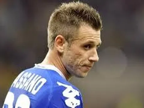 'Trai hư' Cassano cũng đã nhận được điện thoại từ Trung Quốc