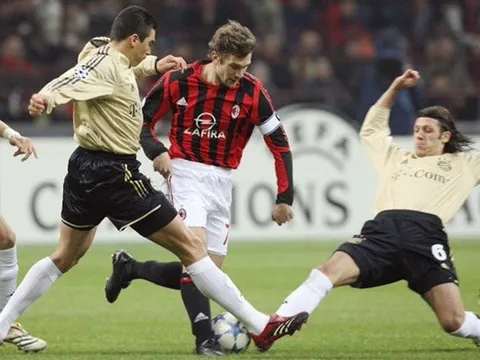 Trận cầu kinh điển: AC Milan 4-1 Bayern Munich (2005/06)