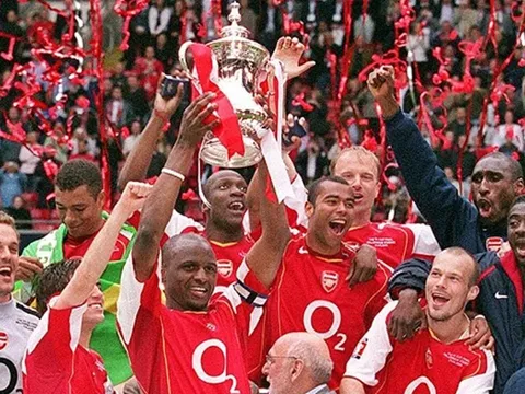 Trận cầu kinh điển: Arsenal 0-0 Man United (CK Cúp FA 2005)