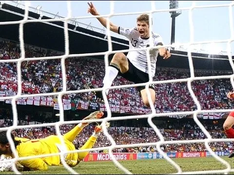 Trận cầu kinh điển: Đức 4-1 Anh (World Cup 2010)