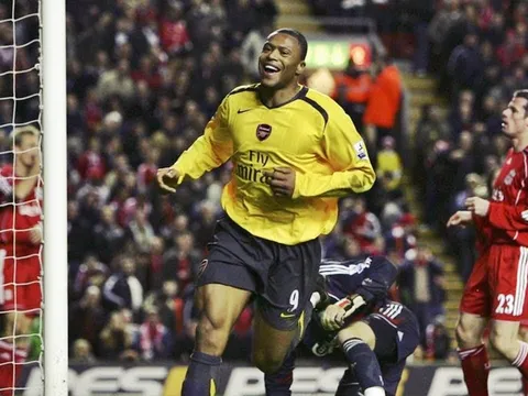 Trận cầu kinh điển: Liverpool 3-6 Arsenal (League Cup 2006/07)