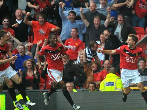 Trận cầu kinh điển: Manchester United 4-3 Manchester City (2009/10)