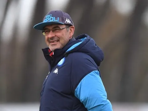 Trò cũ thừa nhận Sarri là vấn đề của Napoli