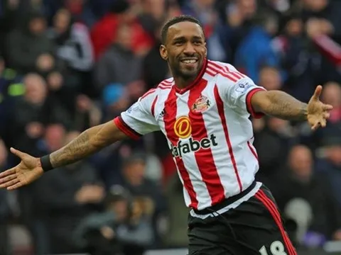 Trông chờ vào lão tướng Defoe, Southgate đang tự hại mình