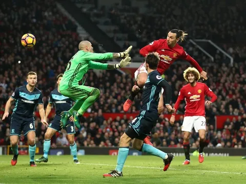 TRANH CÃI: Trọng tài lại "ám" Man Utd, Ibrahimovic mất oan bàn thắng
