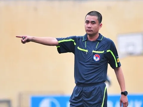 Trọng tài Thư sẵn sàng bỏ V.League vì bị cầu thủ coi thường