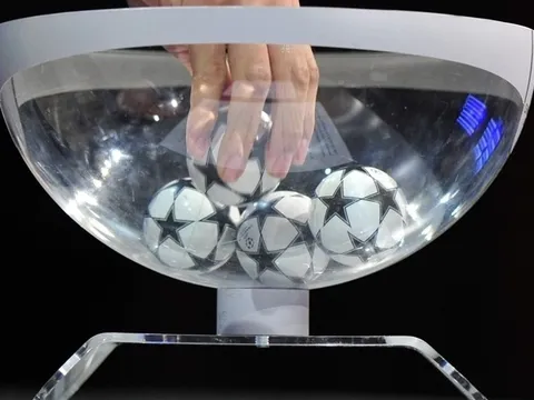 Bốc thăm tứ kết Champions League: Real, Barca gặp khó