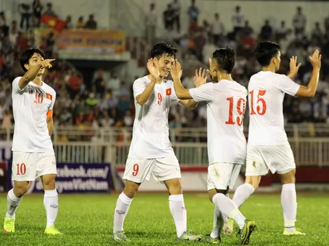 TRỰC TIẾP U23 Việt Nam 3-0 U23 Malaysia: Thắng lợi xứng đáng (Kết thúc)