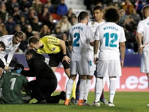 'Truyện kinh dị': Hàng thủ Real Madrid đối mặt Neymar, Mbappe