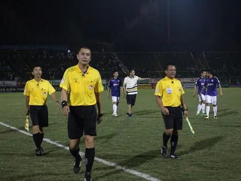 'Không nên để ông Thư cầm còi ở Cần Thơ'
