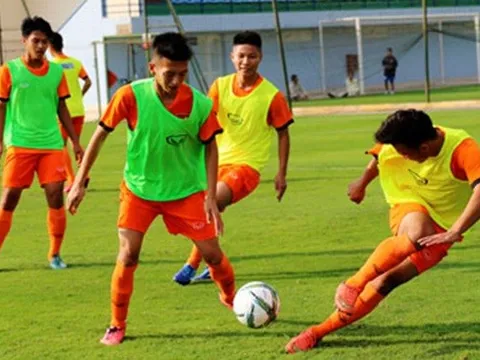 U18 Việt Nam thắng U19 Hà Nội trước ngày đi du đấu ở Trung Quốc
