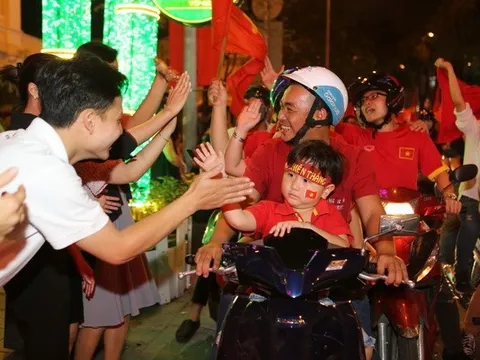 TP.HCM lắp nhiều màn hình lớn chiếu trận chung kết của U23 Việt Nam