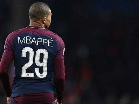 UEFA chuẩn bị lên tiếng, PSG nguy cơ 'mất cả chì lẫn chài'