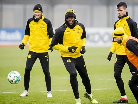 Usain Bolt ra sức tập luyện cùng Dortmund vì giấc mơ bóng đá