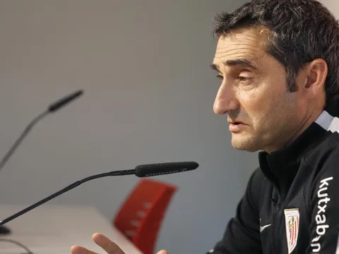 Valverde không phủ nhận có thể dẫn dắt Barca mùa sau