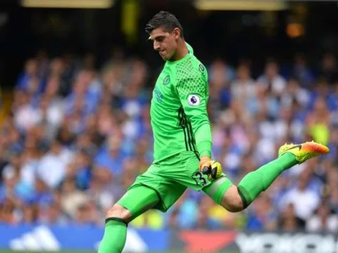 Vì Real, Courtois chần chừ gia hạn với Chelsea