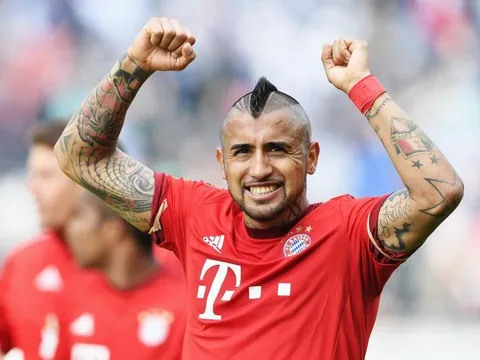 Vidal đi học tiếng Anh chuẩn bị sang Premier League