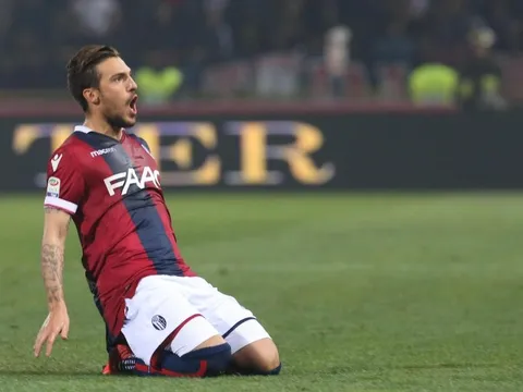 Vô địch lượt đi, Napoli gấp rút chi 25 triệu euro