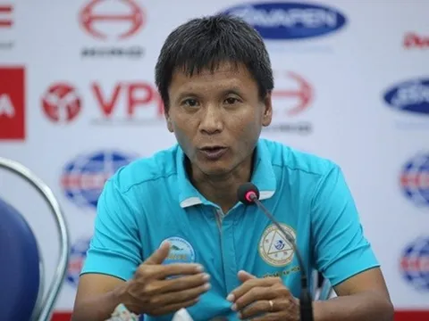 HLV Võ Đình Tân: “Các cầu thủ ngoại đều nhiễm thói xấu của V-League sau một, hai năm”
