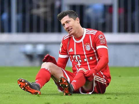 Vô duyên trước khung thành, Bayern ngậm ngùi chia điểm trên sân nhà