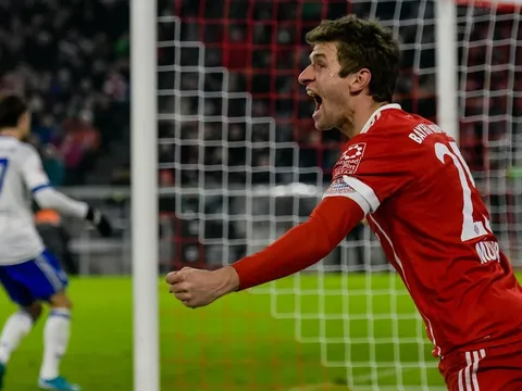 Vòng 22 Bundesliga: Bayern cô đơn trên đỉnh, Reus tái xuất