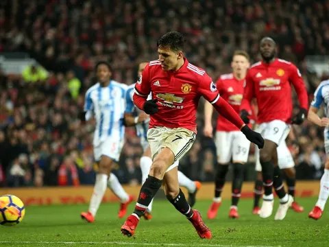 Vòng 26 NHA & Những thống kê ấn tượng: Đẳng cấp Salah, Sanchez!