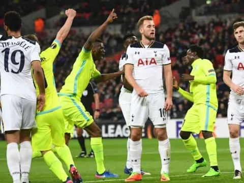 Vòng 32 đội Europa League: Tottenham, Villarreal bị loại, Lyon, Roma thẳng tiến