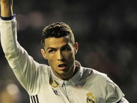 Vượt Hugo Sanchez, Ronaldo trở thành Vua đá penalty La Liga