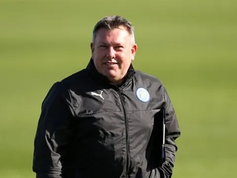 Craig Shakespeare: "Leicester hoàn toàn có thể vô địch Champions League."