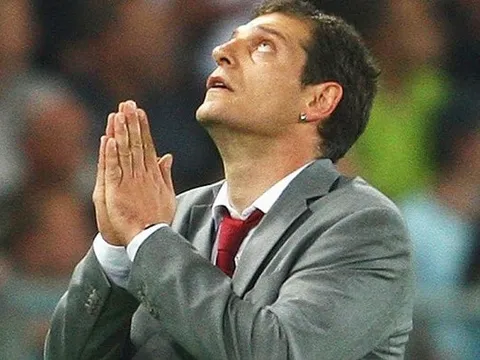 Wenger - Bilic: Cửa tử cận kề