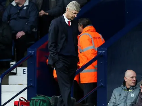 Wenger: Giải nghệ là trò trẻ con
