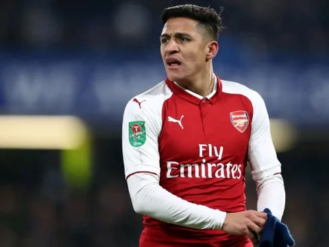 Wenger: "Mất Sanchez không đau như Van Persie"