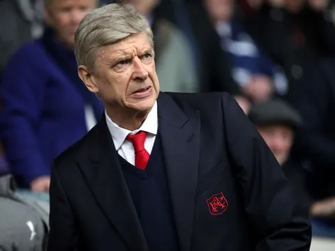 Wenger 'phũ' PSG, chờ Arsenal gia hạn