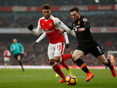 Wenger ra đi, Mourinho tính tạo sốc với Arsenal