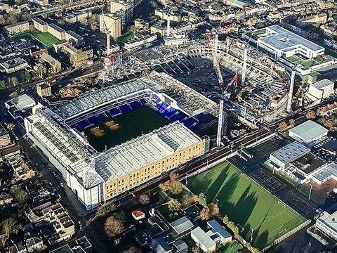 Tottenham muốn bán tên sân để lấy 400 triệu bảng