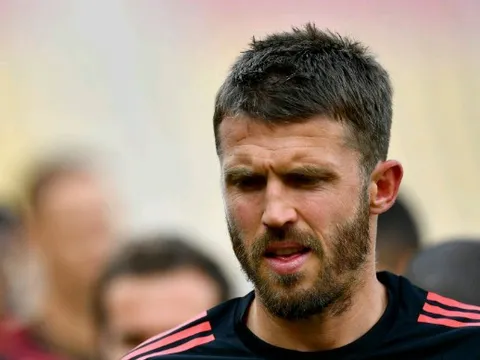 XÁC NHẬN: Michael Carrick giải nghệ cuối mùa này