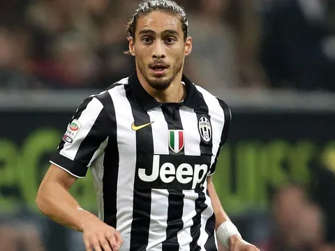Xem giò Martin Caceres, tân binh của Southampton