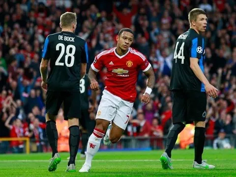 Xem lại bàn thắng điềm tĩnh của Depay trong màu áo M.U