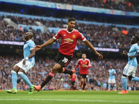 Xem Marcus Rashford phá lưới Man City