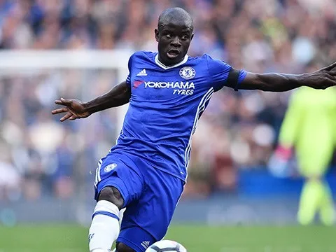 Xem N'Golo Kante thi triển kỹ năng trước West Ham